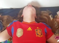 Fudida gostosa com uma novinha da Espanha