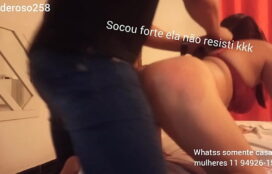 Vídeo de sexo gravado em casa